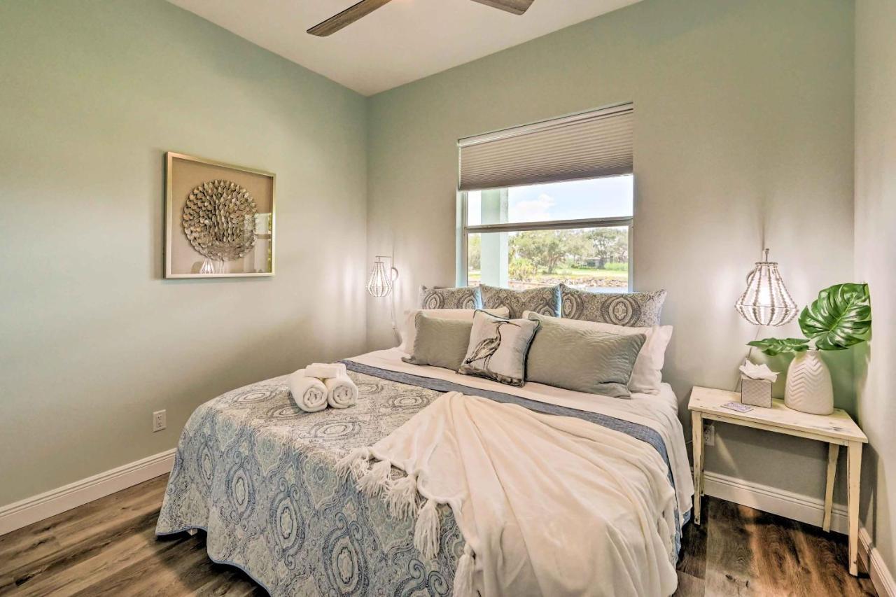 Luxurious Canal-Front Retreat With Game Room! Naples Exterior photo
